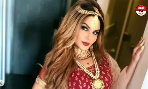 इंडियाज गॉट लेटेंट विवाद के बीच राखी सावंत की बढ़ी मुश्किलें, जानें क्या है मामला इंडियाज गॉट लेटेंट विवाद के बीच राखी सावंत की बढ़ी मुश्किलें, जानें क्या है मामला