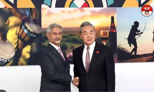 विदेश मंत्री एस. जयशंकर ने वांग यी से की मुलाकात, जानें किन मुद्दों पर हुई बात विदेश मंत्री एस. जयशंकर ने वांग यी से की मुलाकात, जानें किन मुद्दों पर हुई बात
