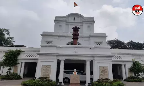 एक्शन में रेखा सरकार, विधानसभा के पहले सत्र के लिए नोटिस जारी, जानें क्या है एक्शन में रेखा सरकार, विधानसभा के पहले सत्र के लिए नोटिस जारी, जानें क्या है