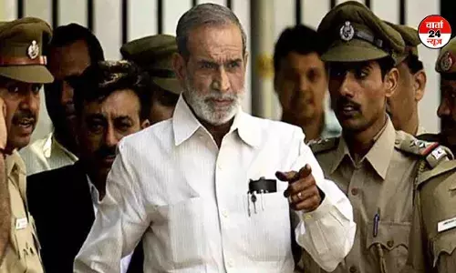 1984 सिख दंगे के आरोपी सज्जन कुमार को उम्रकैद की सजा, पीड़ितों ने की फांसी की मांग 1984 सिख दंगे के आरोपी सज्जन कुमार को उम्रकैद की सजा, पीड़ितों ने की फांसी की मांग