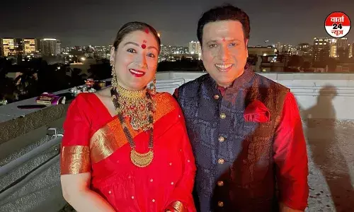 गोविंदा की पत्नी सुनीता से तलाक की खबरों के बीच अभिनेता ने तोड़ी चुप्पी, जानें क्या कहा? गोविंदा की पत्नी सुनीता से तलाक की खबरों के बीच अभिनेता ने तोड़ी चुप्पी, जानें क्या कहा?