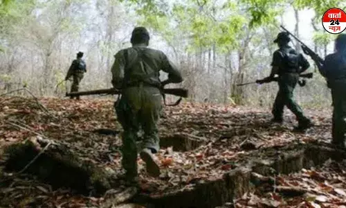 सुकमा में नक्सली और पुलिस के बीच मुठभेड़, 2 शव बरामद, गोलीबारी जारी सुकमा में नक्सली और पुलिस के बीच मुठभेड़, 2 शव बरामद, गोलीबारी जारी