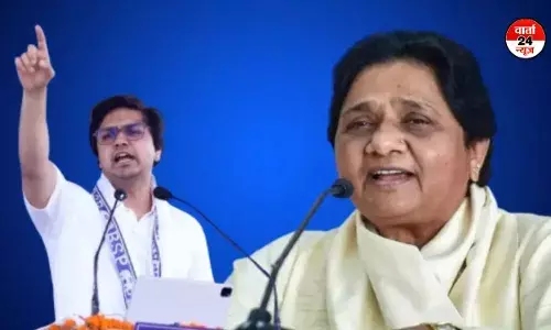 आकाश से मोह का डोर माया ने तोड़ा! जानें क्यों दिखा दिया बाहर का रास्ता आकाश से मोह का डोर माया ने तोड़ा! जानें क्यों दिखा दिया बाहर का रास्ता