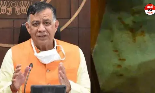 शेम-शेम विधायक जी! विधानसभा मंडप के प्रवेश द्वार पर थूक दिया पान मसाला, विधानसभा अध्यक्ष ने यह कहकर साफ कराई