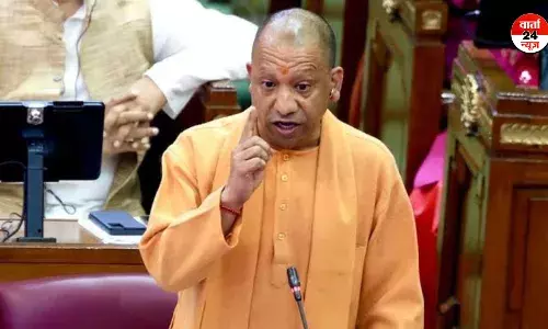 सीएम योगी ने कहा सपा औरंगजेब को आदर्श मान रही है, अबू आजमी को पार्टी क्यों नहीं निकालते, जानें ऐसा क्यों कहा सीएम योगी ने कहा सपा औरंगजेब को आदर्श मान रही है, अबू आजमी को पार्टी क्यों नहीं निकालते, जानें ऐसा क्यों कहा