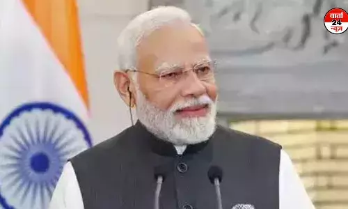 महिला दिवस: गुजरात दौरे पर पीएम मोदी, सुरक्षा की जिम्मेदारी महिला पुलिस के हाथ में, महिलाओं को देंगे तोहफा, जानें क्या ? महिला दिवस: गुजरात दौरे पर पीएम मोदी, सुरक्षा की जिम्मेदारी महिला पुलिस के हाथ में, महिलाओं को देंगे तोहफा, जानें क्या ?
