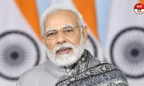 महिला दिवस पर पीएम मोदी ने महिलाओं को आत्मनिर्भर बनने का दिया संदेश महिला दिवस पर पीएम मोदी ने महिलाओं को आत्मनिर्भर बनने का दिया संदेश
