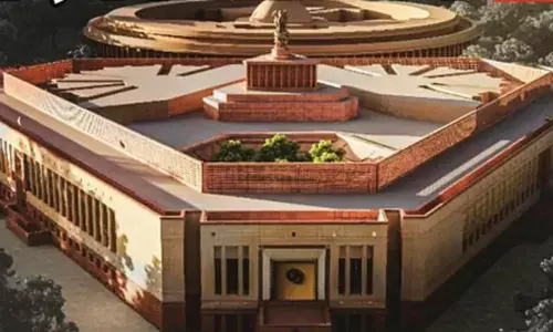 होली के अवकाश के बाद बजट सत्र की कार्यवाही संसद में शुरू होगी, हंगामे का आसार! होली के अवकाश के बाद बजट सत्र की कार्यवाही संसद में शुरू होगी, हंगामे का आसार!