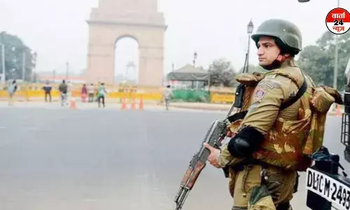 यूपी की तरह दिल्ली में भी मनचलों की आएगी सामत, जानें क्या है ‘शिष्टाचार स्क्वाड’ यूपी की तरह दिल्ली में भी मनचलों की आएगी सामत, जानें क्या है ‘शिष्टाचार स्क्वाड’