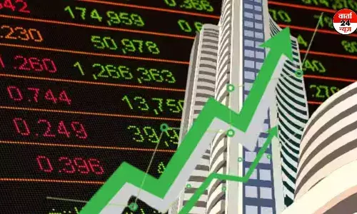 शेयर बाजार में लौट आई हरियाली, सेंसेक्स में 341 अंकों का उछाल, जानें निफ्टी कितने अंक पर हुआ बंद शेयर बाजार में लौट आई हरियाली, सेंसेक्स में 341 अंकों का उछाल, जानें निफ्टी कितने अंक पर हुआ बंद