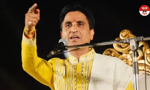 कुमार विश्वास ने लिखी महाराणा सांगा पर कविता, सपा सांसद की विवादित टिप्पणी का दिया जवाब कुमार विश्वास ने लिखी महाराणा सांगा पर कविता, सपा सांसद की विवादित टिप्पणी का दिया जवाब