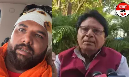 सपा सांसद के घर हमला करने की करणी सेना ने एक बार फिर दी चुनौती, 12 अप्रैल को तैयार रहने की अपील की सपा सांसद के घर हमला करने की करणी सेना ने एक बार फिर दी चुनौती, 12 अप्रैल को तैयार रहने की अपील की