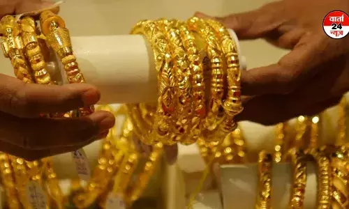 गोल्ड और सिल्वर के दाम में भारी गिरावट, जानें कितना सस्ता हुआ, यह रहा सस्ता होने का कारण
