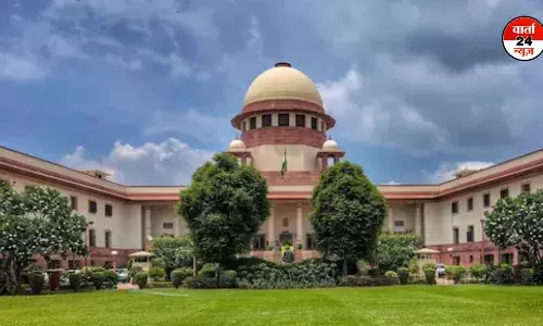 सुप्रीम कोर्ट ने पटाखे पर बैन हटाने से किया इनकार, कहा-कार्यस्थल पर वायु शुद्धिकरण यंत्र लगाने की सुविधा नहीं होती