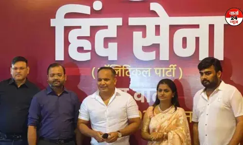 BIHAR: पीके के बाद अब चुनावी मैदान में कूदा सिंघम, पूर्व आईपीएस शिवदीप लांडे ने बनाई पार्टी, जानें पार्टी का सिंबल क्या कहता है BIHAR: पीके के बाद अब चुनावी मैदान में कूदा सिंघम, पूर्व आईपीएस शिवदीप लांडे ने बनाई पार्टी, जानें पार्टी का सिंबल क्या कहता है