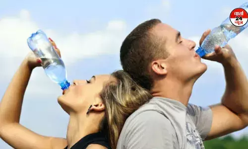 Health Tips: भीषण गर्मी में लू और डिहाइड्रेशन जैसी समस्याएं से बचने के लिए करें यह घरेलू उपाय Health Tips: भीषण गर्मी में लू और डिहाइड्रेशन जैसी समस्याएं से बचने के लिए करें यह घरेलू उपाय