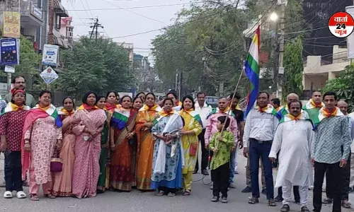 महावीर जयंती पर निकाली प्रभात फेरी, लोगों ने भगवान महावीर की वाणी को किया याद महावीर जयंती पर निकाली प्रभात फेरी, लोगों ने भगवान महावीर की वाणी को किया याद