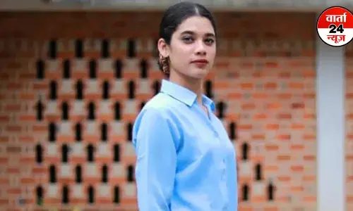 एक मजदूर की बेटी बनी पहली आदिवासी एयर होस्टेस, जानें इनकी संघर्ष की कहानी और लें प्रेरणा एक मजदूर की बेटी बनी पहली आदिवासी एयर होस्टेस, जानें इनकी संघर्ष की कहानी और लें प्रेरणा