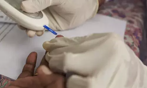 गर्मी शुरू होते ही डायबिटीज के मरीजों को होने लगी परेशानी, बरतें सावधानी गर्मी शुरू होते ही डायबिटीज के मरीजों को होने लगी परेशानी, बरतें सावधानी