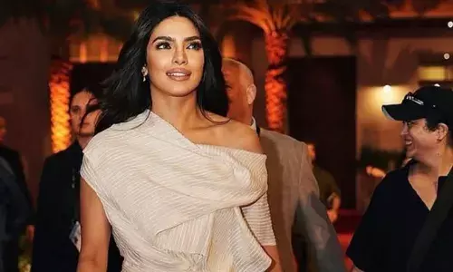 जल्द हॉलीवुड की कॉमेडी फिल्म में नजर आएंगी प्रियंका चोपड़ा जल्द हॉलीवुड की कॉमेडी फिल्म में नजर आएंगी प्रियंका चोपड़ा