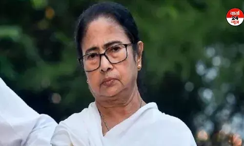 Wakf Bill : बंगाल में इमामों के साथ मीटिंग में ममता ने इंडिया गठबंधन से की अपील-सभी एकजुट होकर लड़े