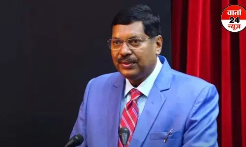 CJI: जस्टिस बीआर गवई होंगे भारत के नए मुख्य न्यायाधीश, सीजेआई खन्ना 13 मई को हो रहे रिटायर CJI: जस्टिस बीआर गवई होंगे भारत के नए मुख्य न्यायाधीश, सीजेआई खन्ना 13 मई को हो रहे रिटायर