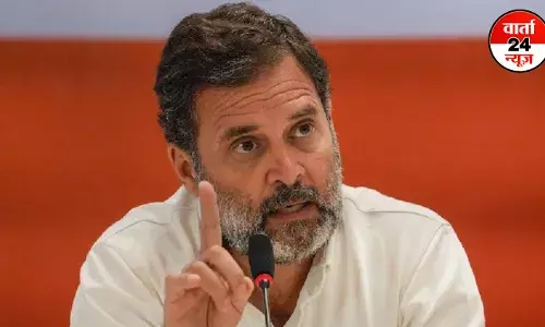 राहुल गांधी ने कर्नाटक के सीएम को लिखा पत्र, कहा- रोहित वेमुला कानून बनाए सरकार, जानें क्या है वजह राहुल गांधी ने कर्नाटक के सीएम को लिखा पत्र, कहा- रोहित वेमुला कानून बनाए सरकार, जानें क्या है वजह