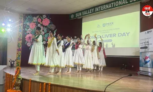 सन वैली में विश्व लिवर दिवस पर कार्यशाला का आयोजन, कत्थक नृत्यांगनाएं नलिनी अस्थाना व कमलिनी अस्थाना पहुंचीं