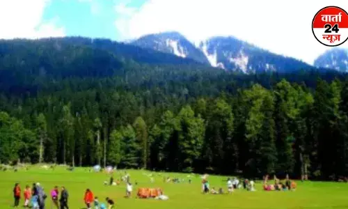 Baisaran: आतंकियों ने बैसरन को ही क्यों किया टारगेट, जानें किस रास्ते से पहुंचे थे पहलगाम Baisaran: आतंकियों ने बैसरन को ही क्यों किया टारगेट, जानें किस रास्ते से पहुंचे थे पहलगाम