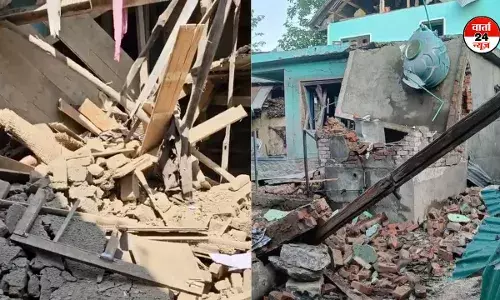 पहलगाम हमले में शामिल आतंकियों पर एक्शन, आसिफ शेख और आदिल के घरों को सेना ने किया तबाह, देखें वीडियो पहलगाम हमले में शामिल आतंकियों पर एक्शन, आसिफ शेख और आदिल के घरों को सेना ने किया तबाह, देखें वीडियो