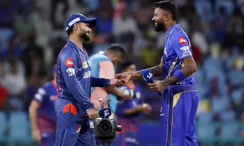 लखनऊ सुपरजाइंट्स से हार का बदला लेने उतरेगा मुंबई इंडियंस, जीतने वाला सेमीफाइनल के करीब पहुंचेगा लखनऊ सुपरजाइंट्स से हार का बदला लेने उतरेगा मुंबई इंडियंस, जीतने वाला सेमीफाइनल के करीब पहुंचेगा