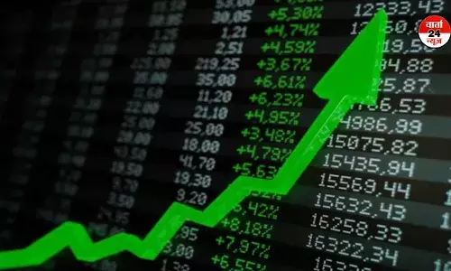 हरियाली के साथ खुला घरेलू शेयर बाजार, शुरुआती कारोबार में डॉलर के मुकाबले रुपया 12 पैसे बढ़कर 85.29 पर पहुंचा हरियाली के साथ खुला घरेलू शेयर बाजार, शुरुआती कारोबार में डॉलर के मुकाबले रुपया 12 पैसे बढ़कर 85.29 पर पहुंचा