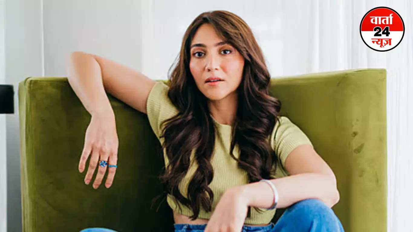 इतिहास की किताबों से मुगल शासकों को हटाने पर भड़कीं ‘चमकीला’ अभिनेत्री, सोशल मीडिया पर जताई नाराजगी