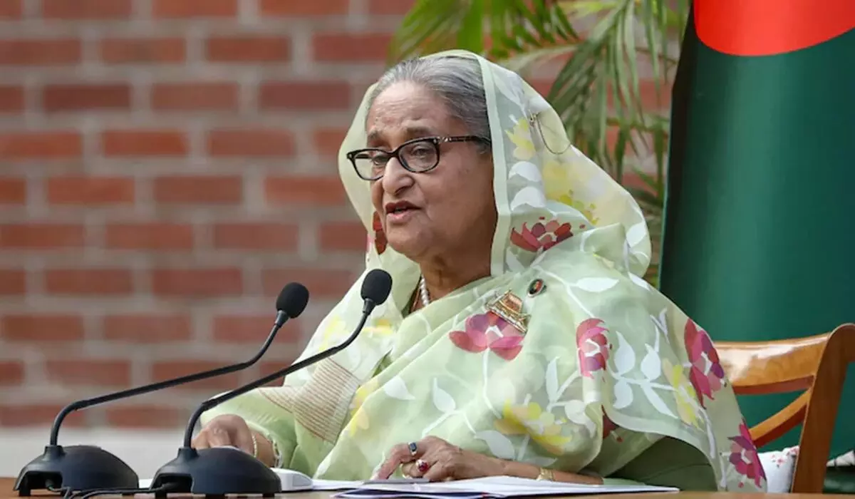 बांग्लादेश सरकार कर्मचारियों की सेवा समाप्ति को आसान बनाने की तैयारी में: रिपोर्ट