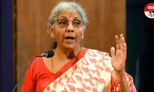 पाकिस्तान पर आर्थिक हमला करने की तैयारी में भारत, निर्मला सीतारमण ने एडीबी अध्यक्ष से की पाक की फंडिंग रोकने की मांग पाकिस्तान पर आर्थिक हमला करने की तैयारी में भारत, निर्मला सीतारमण ने एडीबी अध्यक्ष से की पाक की फंडिंग रोकने की मांग