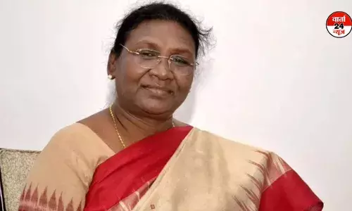 सबसे प्रतिष्ठित तीर्थ स्थलों में से एक सबरीमाला मंदिर जाएंगी राष्ट्रपति मुर्मू, जानें क्यों हो रही है राष्ट्रपति के इस दौरे की चर्चा सबसे प्रतिष्ठित तीर्थ स्थलों में से एक सबरीमाला मंदिर जाएंगी राष्ट्रपति मुर्मू, जानें क्यों हो रही है राष्ट्रपति के इस दौरे की चर्चा