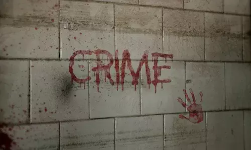 हरियाणा में नाबालिग छात्रा का अपहरण कर चलती कार में दुष्कर्म, दो गिरफ्तार हरियाणा में नाबालिग छात्रा का अपहरण कर चलती कार में दुष्कर्म, दो गिरफ्तार