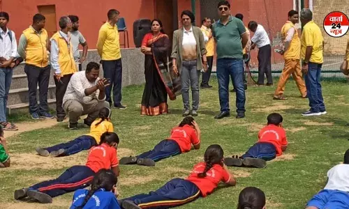 छात्र-छात्राओं को हवाई हमले से बचाव का दिया गया प्रशिक्षण