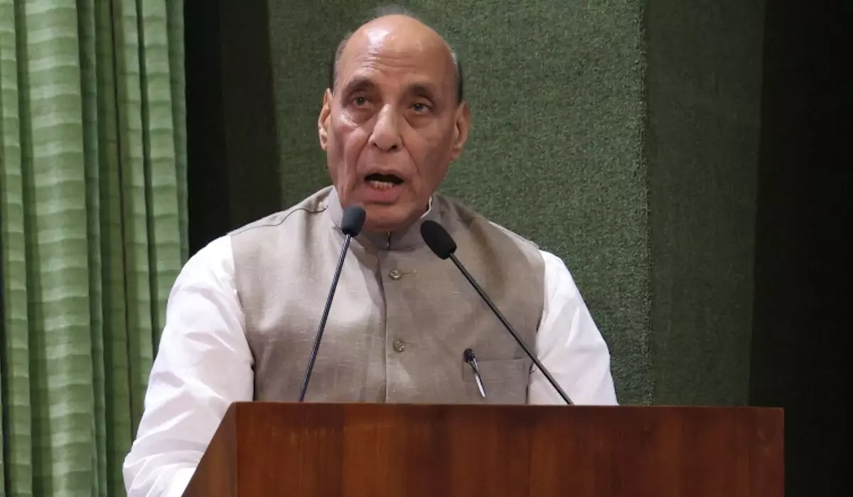 भारत की संप्रभुता की रक्षा में कोई सीमा बाधा नहीं बनेगी: राजनाथ सिंह भारत की संप्रभुता की रक्षा में कोई सीमा बाधा नहीं बनेगी: राजनाथ सिंह