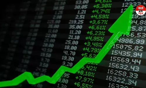 सकारात्मक रुख के साथ खुला शेयर बाजार ! सेंसेक्स 181.21 अंक चढ़ा और निफ्टी में 32.85 अंकों बढ़त, जानें डॉलर के मुकाबले रुपया का हाल सकारात्मक रुख के साथ खुला शेयर बाजार ! सेंसेक्स 181.21 अंक चढ़ा और निफ्टी में 32.85 अंकों बढ़त, जानें डॉलर के मुकाबले रुपया का हाल