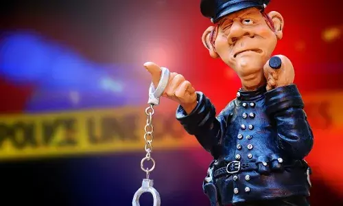 एक करोड़ की चोरी, तीन गिरफ्तार, 70 लाख बरामद