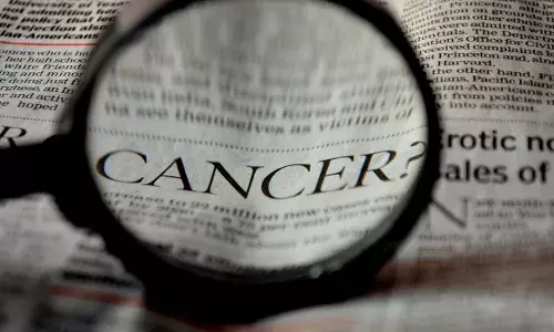 World Ovarian Cancer Day 2025: अंडाशय के कैंसर के लक्षण अक्सर क्यों नहीं दिखते, जानिए खतरे के संकेत World Ovarian Cancer Day 2025: अंडाशय के कैंसर के लक्षण अक्सर क्यों नहीं दिखते, जानिए खतरे के संकेत