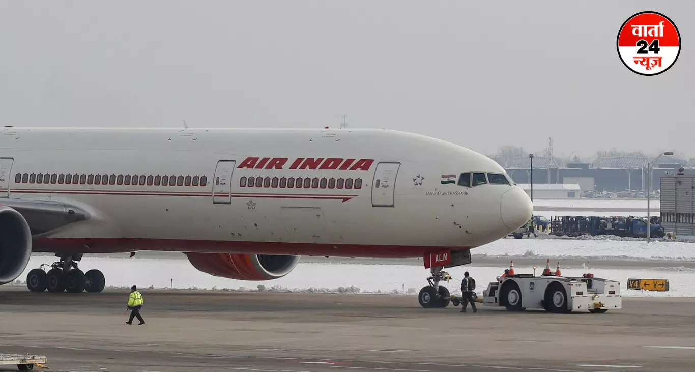 India Pak Tension: तनाव के चलते देश के 27 एयरपोर्ट बंद, एयरलाइंस ने जारी की यात्रियों के लिए एडवाइजरी India Pak Tension: तनाव के चलते देश के 27 एयरपोर्ट बंद, एयरलाइंस ने जारी की यात्रियों के लिए एडवाइजरी