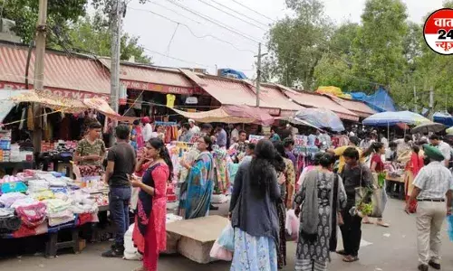 India Pakistan Tension: चंडीगढ़ में 7 बजे बंद होंगे सभी बाजार, पटाखे और आतिशबाजी पर भी रोक India Pakistan Tension: चंडीगढ़ में 7 बजे बंद होंगे सभी बाजार, पटाखे और आतिशबाजी पर भी रोक