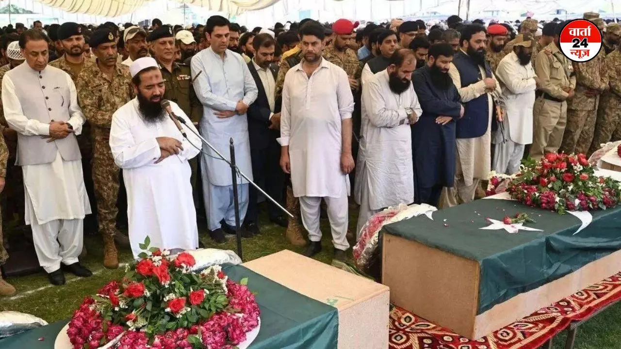भारतीय सेना के अटैक में मारे गए आतंकी की लिस्ट आई सामने, जानें LeT और JeM के मोस्ट वांटेड के बारे में भारतीय सेना के अटैक में मारे गए आतंकी की लिस्ट आई सामने, जानें LeT और JeM के मोस्ट वांटेड के बारे में