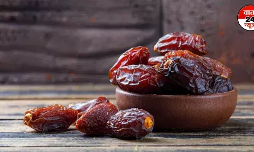 गर्मियों में पोषक तत्वों से भरपूर खजूर , जानें फायदे और नुकसान गर्मियों में पोषक तत्वों से भरपूर खजूर , जानें फायदे और नुकसान