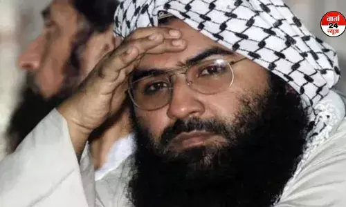 भीख के पैसों से पाकिस्तान आतंकी मसूद अजहर को देगा 14 करोड़, जानें पाक सरकार आतंकी पालने के लिए क्यों देगी पैसे भीख के पैसों से पाकिस्तान आतंकी मसूद अजहर को देगा 14 करोड़, जानें पाक सरकार आतंकी पालने के लिए क्यों देगी पैसे