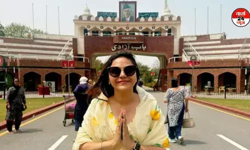 पाकिस्तान के लिए जासूसी करने वाली प्रसिद्ध महिला यूट्यूबर गिरफ्तार, तीन बार जा चुकी थी पाकिस्तान, जानें क्या है नाम पाकिस्तान के लिए जासूसी करने वाली प्रसिद्ध महिला यूट्यूबर गिरफ्तार, तीन बार जा चुकी थी पाकिस्तान, जानें क्या है नाम