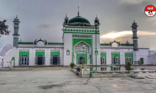 संभल के जामा मस्जिद सर्वे मामले में मुस्लिम पक्ष को इलाहाबाद हाईकोर्ट से लगा झटका, जानें पूरा मामला संभल के जामा मस्जिद सर्वे मामले में मुस्लिम पक्ष को इलाहाबाद हाईकोर्ट से लगा झटका, जानें पूरा मामला