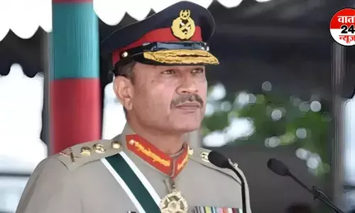 पाक आर्मी चीफ आसिम मुनीर का प्रोमोशन! भारत से करारी हार के बावजूद बने फील्ड मार्शल, जानें इस पद की विशेषता पाक आर्मी चीफ आसिम मुनीर का प्रोमोशन! भारत से करारी हार के बावजूद बने फील्ड मार्शल, जानें इस पद की विशेषता